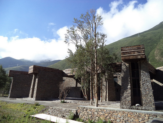 Een knap staaltje architectuur in Tibet